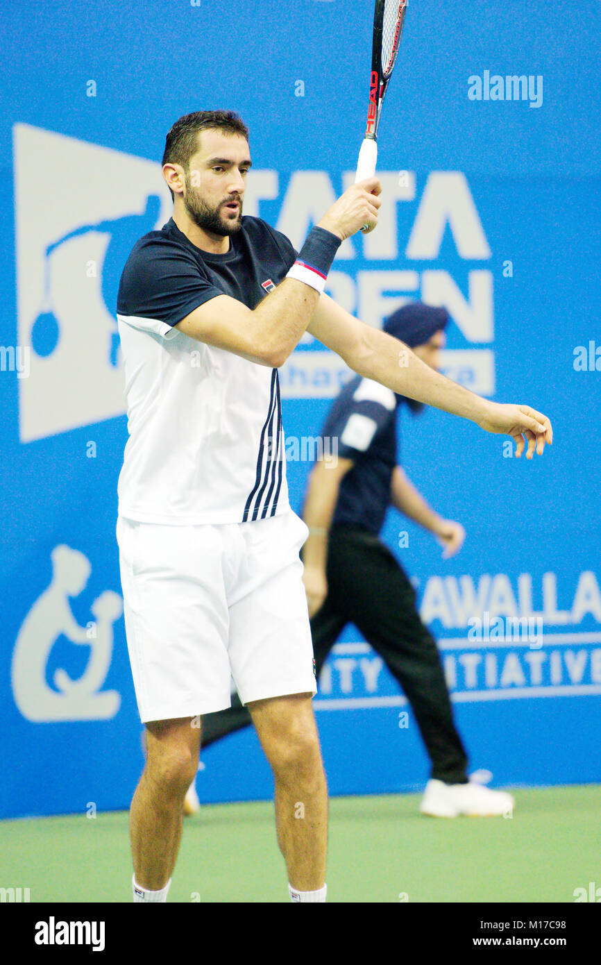 Pune, Inde. 4e janvier 2018. Marin Cilic de Croatie, en action dans un quart de finale du tournoi de tennis Open Tata Maharashtra. Banque D'Images