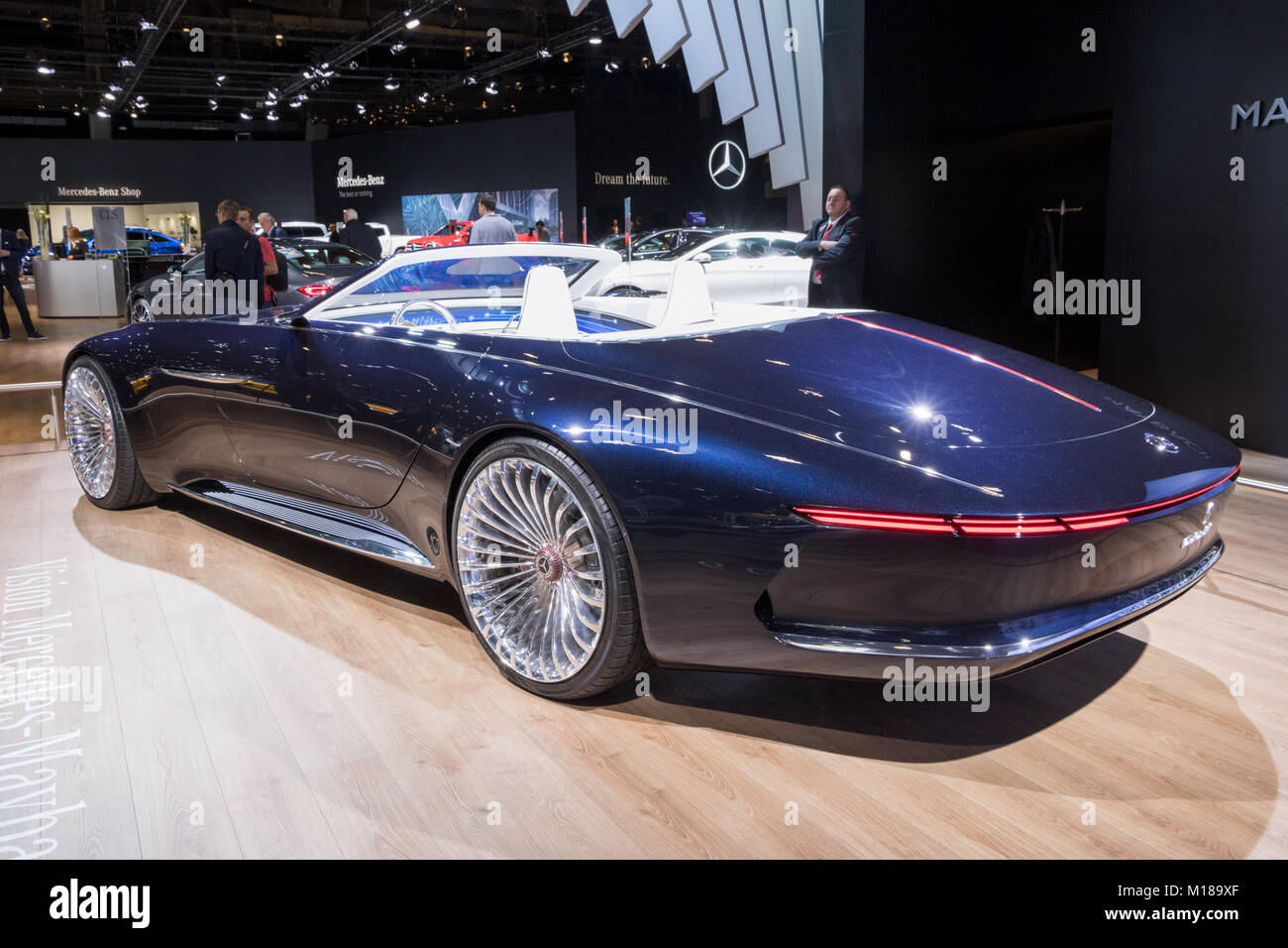 Mercedes maybach 6 Banque de photographies et d'images à haute résolution -  Alamy