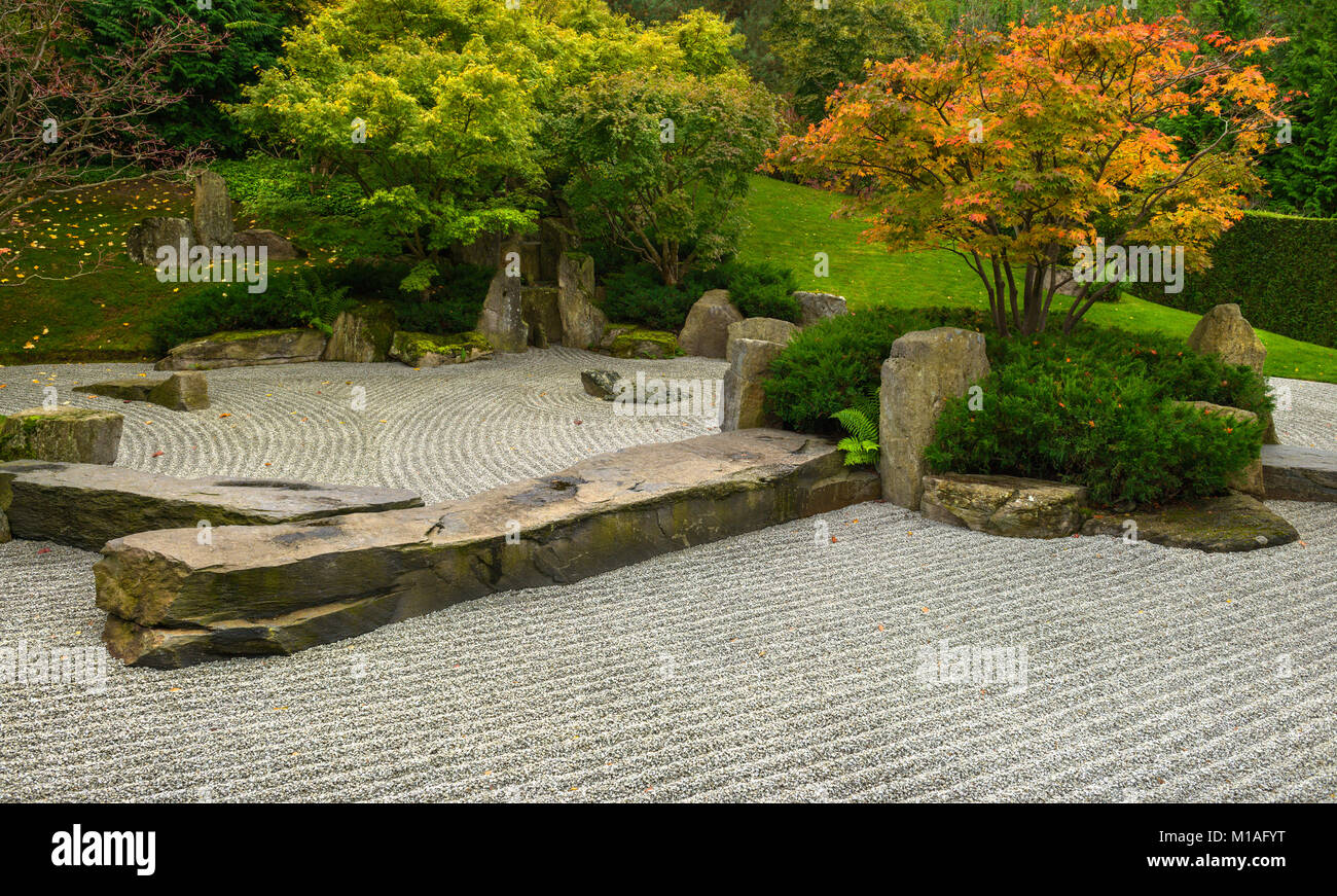 Jardin japonais officiel à l'automne. Jardins du Monde, Berlin Banque D'Images