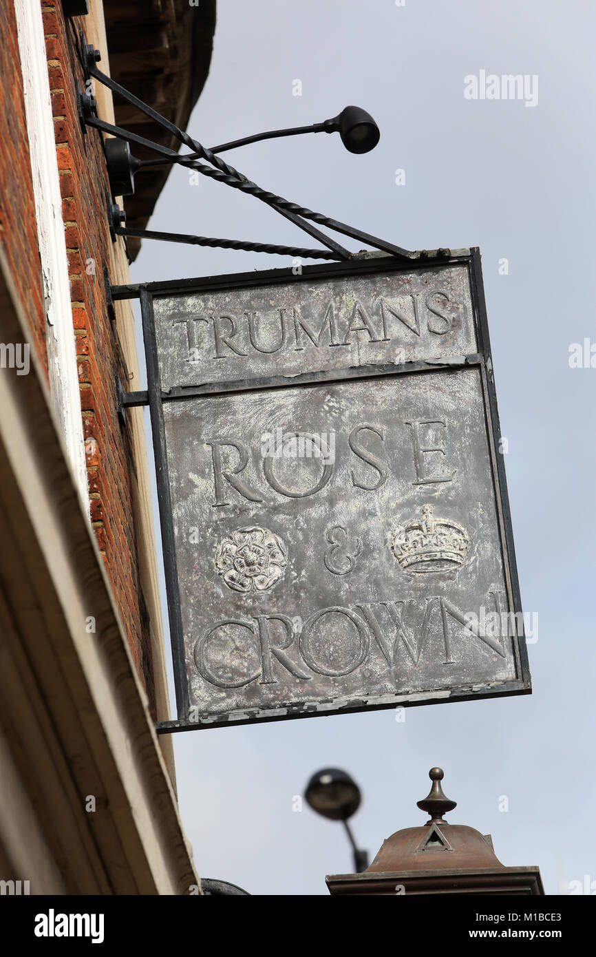 The Rose and Crown pub à Stoke Newington, Londres, Royaume-Uni. Banque D'Images