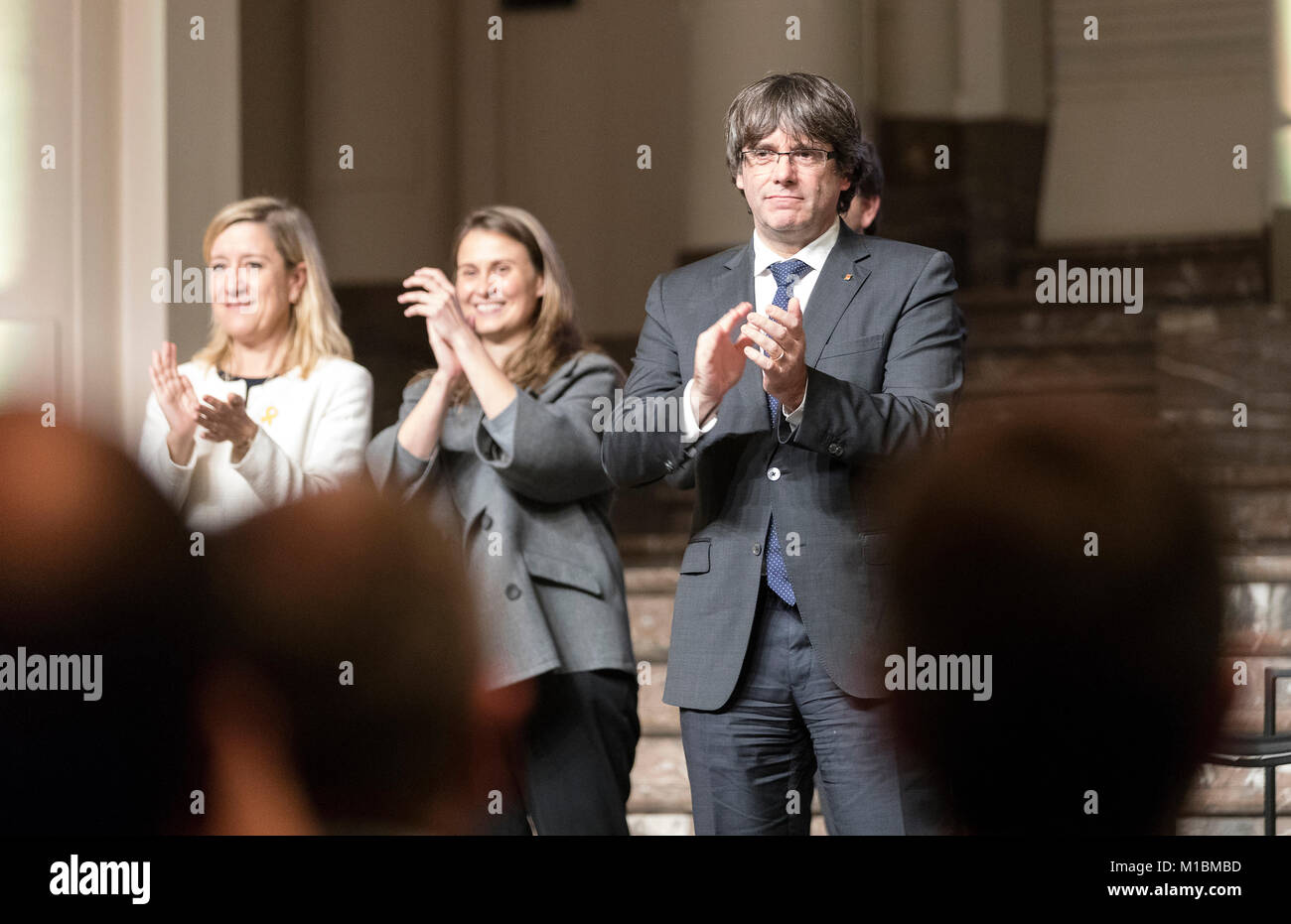 Belgique, Bruxelles le 2017/11/07 : destitué le président Catalan Carles Puigdemont réunion 200 maires Catalan Banque D'Images