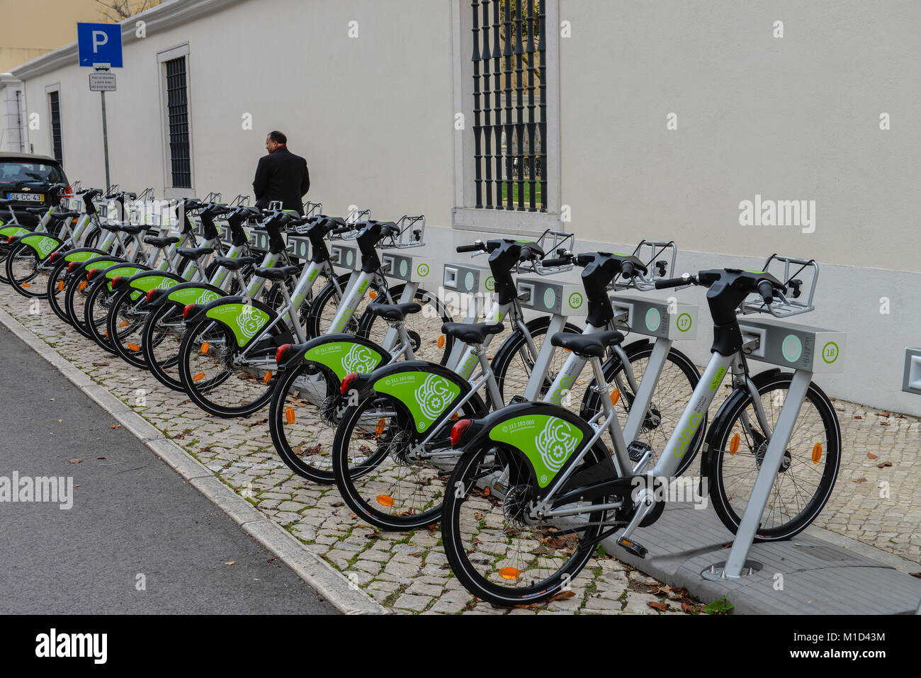 Des vélos de location' - 'Gira Bicicletas de Lisboa, Lisbonne, Portugal,  Leihfahrraeder «- Gira Bicicletas de Lisboa', Lissabon Photo Stock - Alamy
