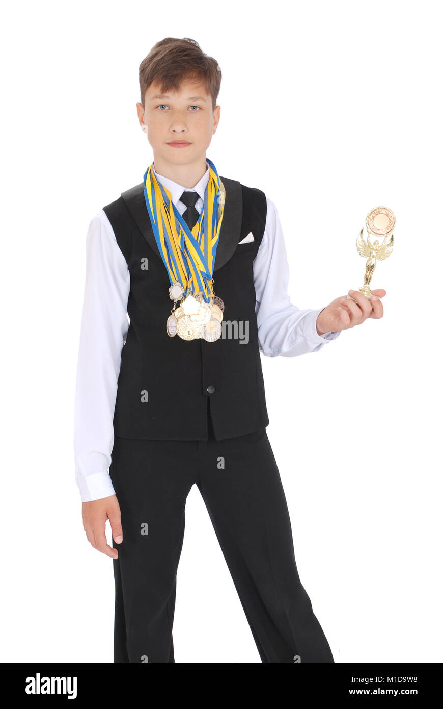 Beaucoup d'or, d'argent, et de bronze winner bal garçon isolé sur fond blanc Banque D'Images