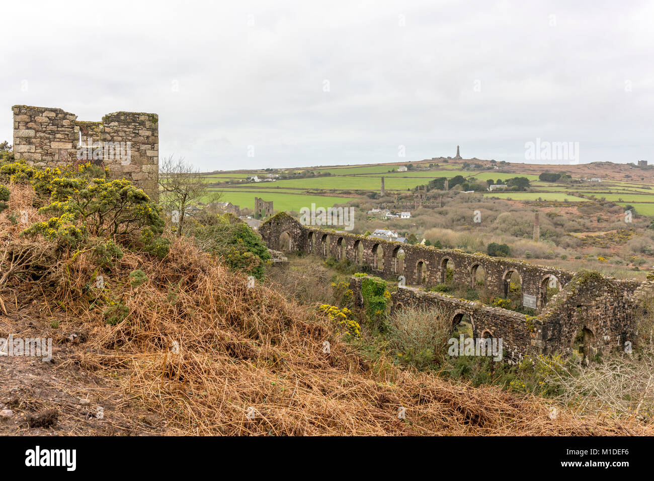Le Basset des mines, l'engine house - shed qui abritait autrefois le Cornish stamps pour le broyage et la distinction entre les minerais d'étain Banque D'Images