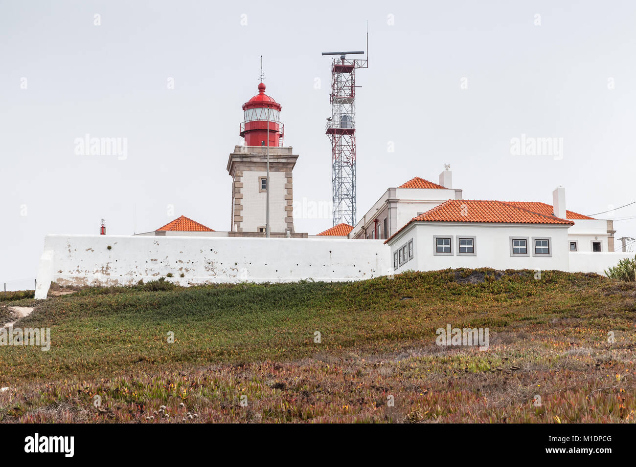 Le phare de Cabo da Roca et bâtiments, Portugal Banque D'Images