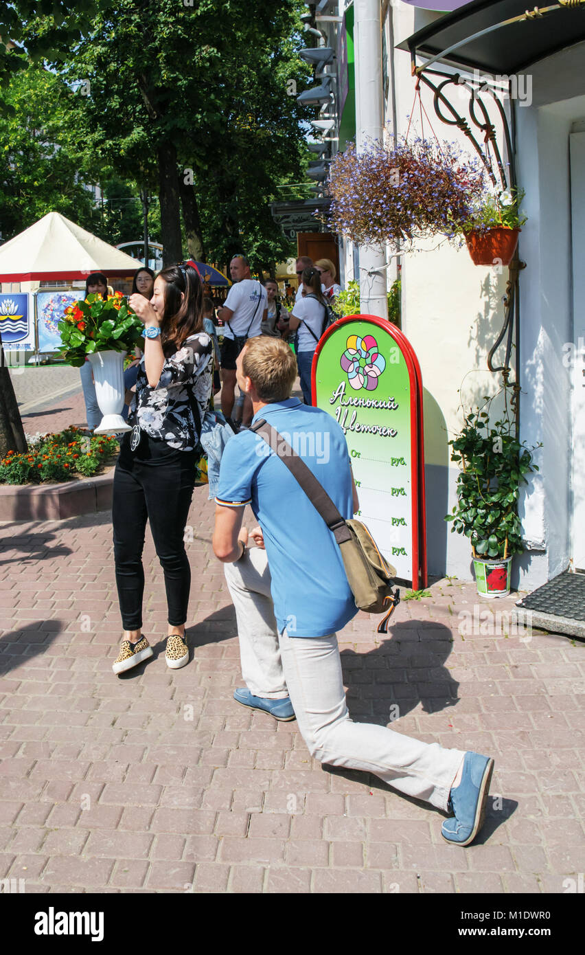 Festival international des arts "Slavianski bazar à Vitebsk - 2016 ". Rue de la ville des festivals. Banque D'Images