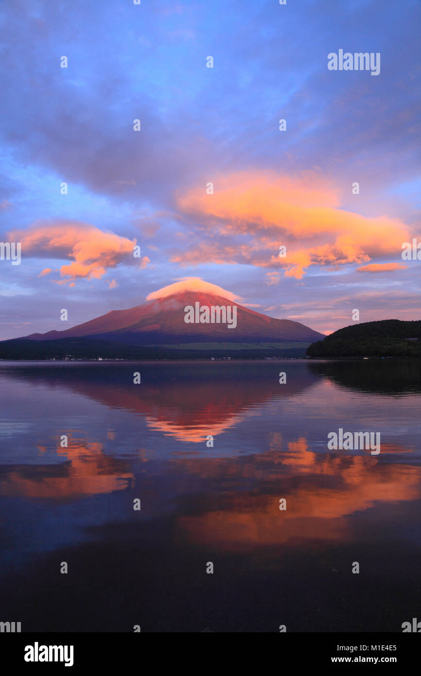 Belle vue sur le Mont Fuji, préfecture de Yamanashi, Japon Banque D'Images