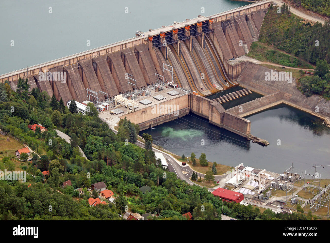 Centrale hydroélectrique sur la rivière Drina Perucac Banque D'Images