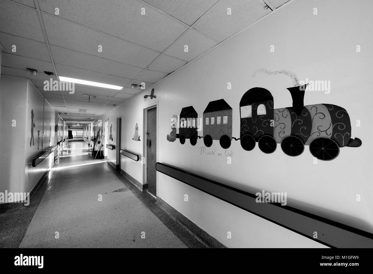 C'est l'une des nombreuses photos que j'ai prises à l'intérieur, après le Sudbury St. Joseph's Health Centre (l'ancien hôpital général) a fermé ses portes Banque D'Images