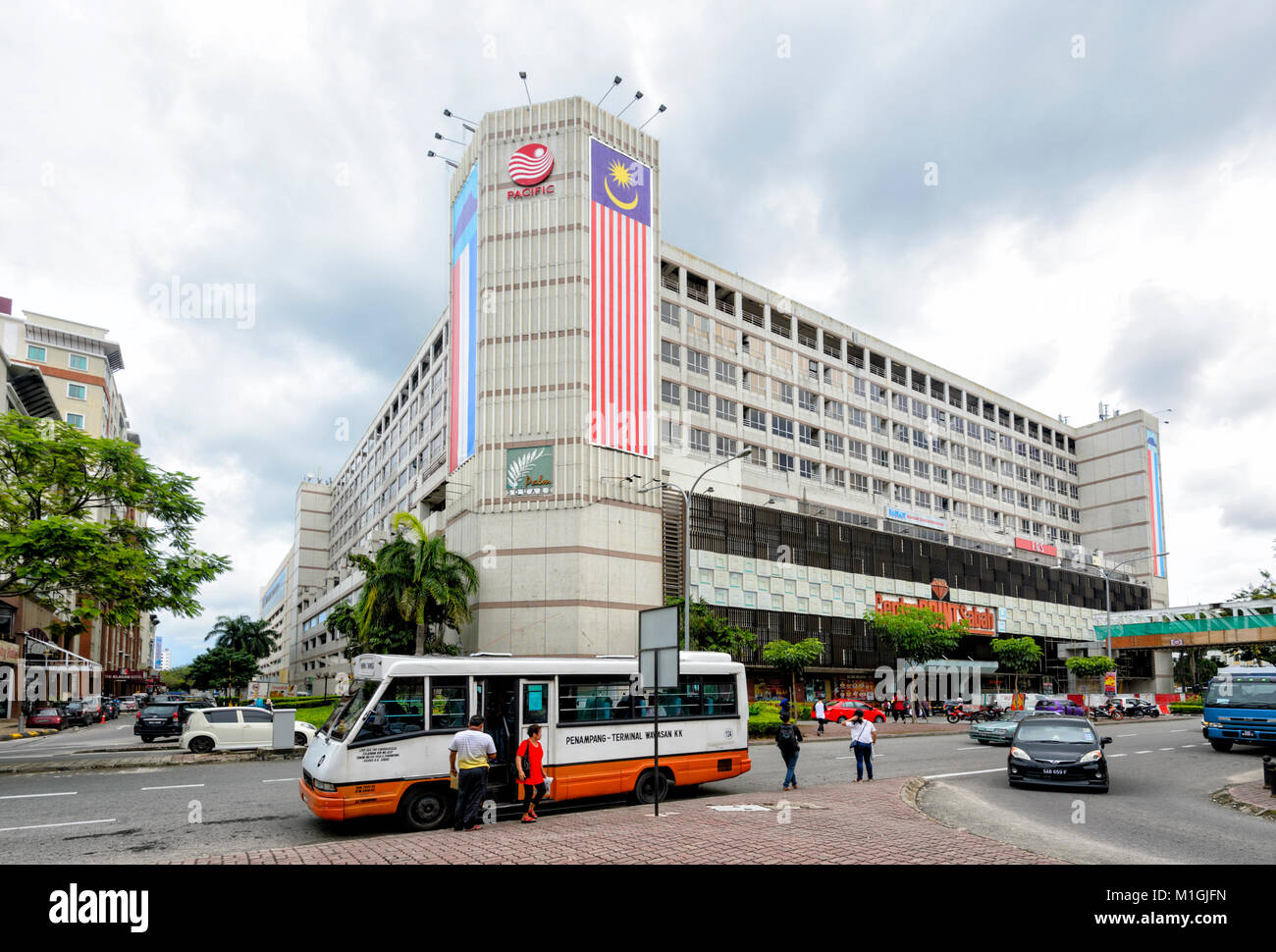 Centre commercial de Centerpoint, Kota Kinabalu, Sabah, Bornéo, Malaisie Banque D'Images
