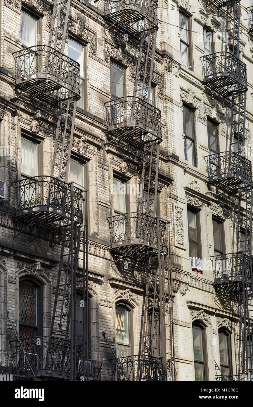 Un bâtiment typique de Lower East Side, New York City. Banque D'Images