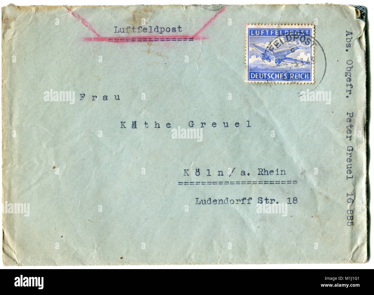 Ancienne enveloppe postale allemande, lettre et timbres, cachet, imprimé  sur une machine à écrire. La seconde guerre mondiale. Le Troisième Reich.  L'Allemagne. Domaine de la poste aérienne. 1943 Photo Stock - Alamy