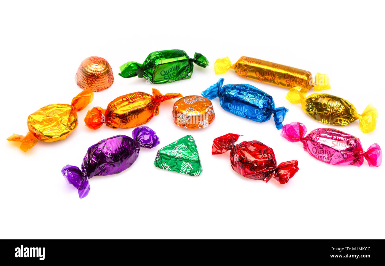 Rue de la qualité des chocolats sur un fond blanc Banque D'Images