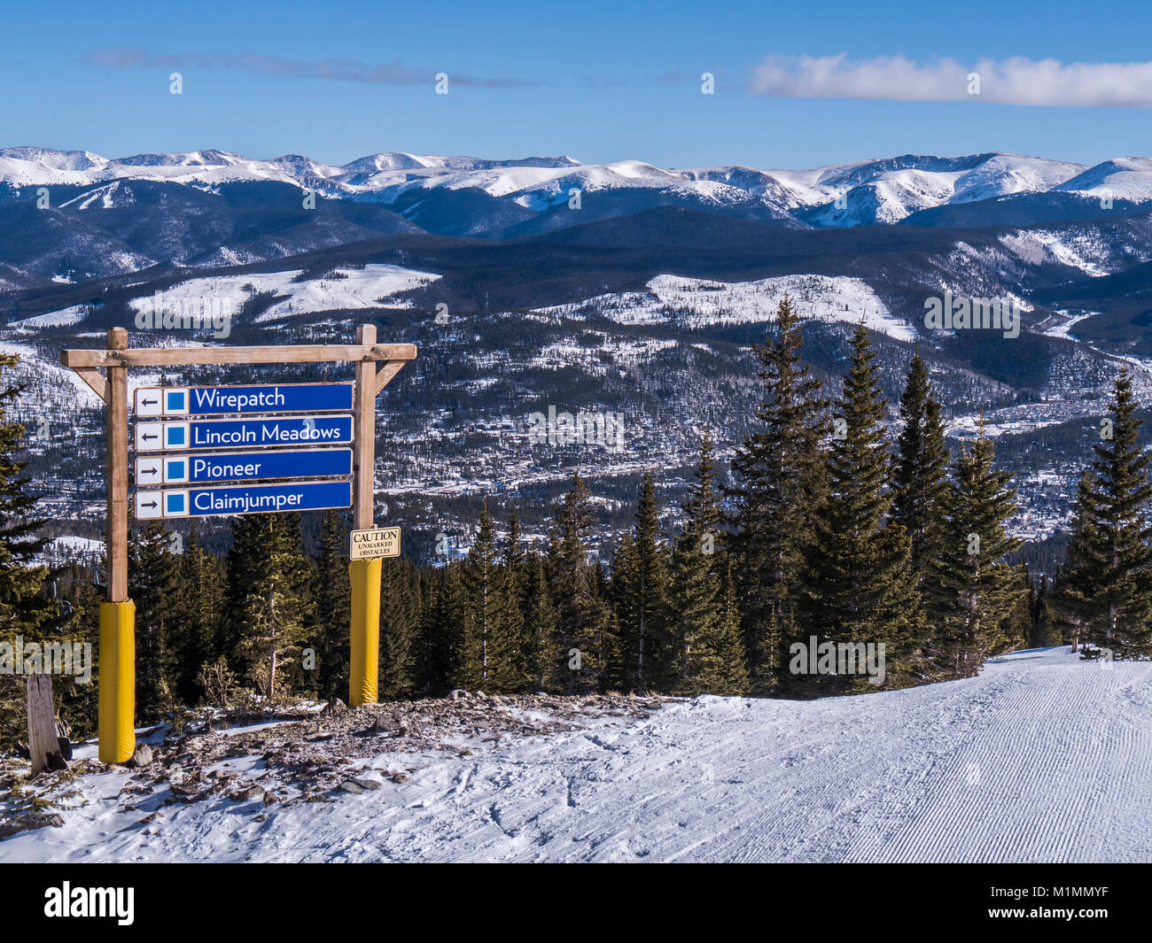 Sentier de ski au sommet Sommet 7 signe, station de ski de Breckenridge, Breckenridge, Colorado. Banque D'Images