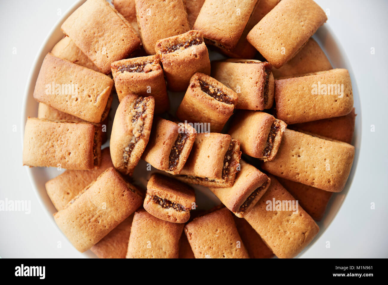 Afficher des biscuits aux figues in Coffee Shop Banque D'Images