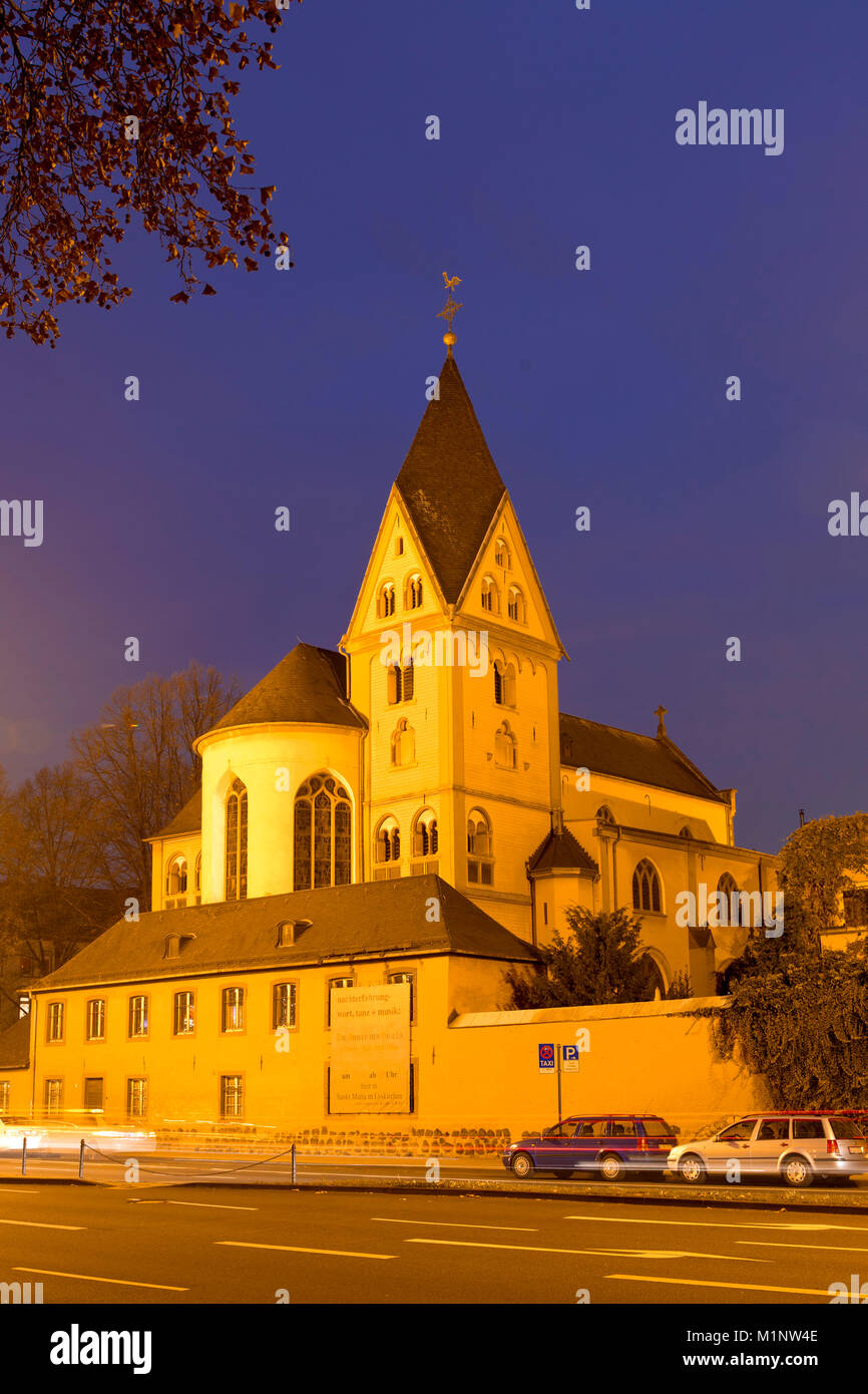 Allemagne, Cologne, l'église romane de Santa Maria Lyskirchen. Deutschland, Koeln, die romanische Kirche St. Maria in Lyskirchen. Banque D'Images