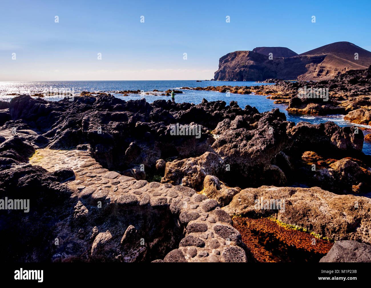 Côte du PCSRA vers la Ponta dos Capelinhos, île de Faial, Açores, Portugal, Europe, Atlantique Banque D'Images