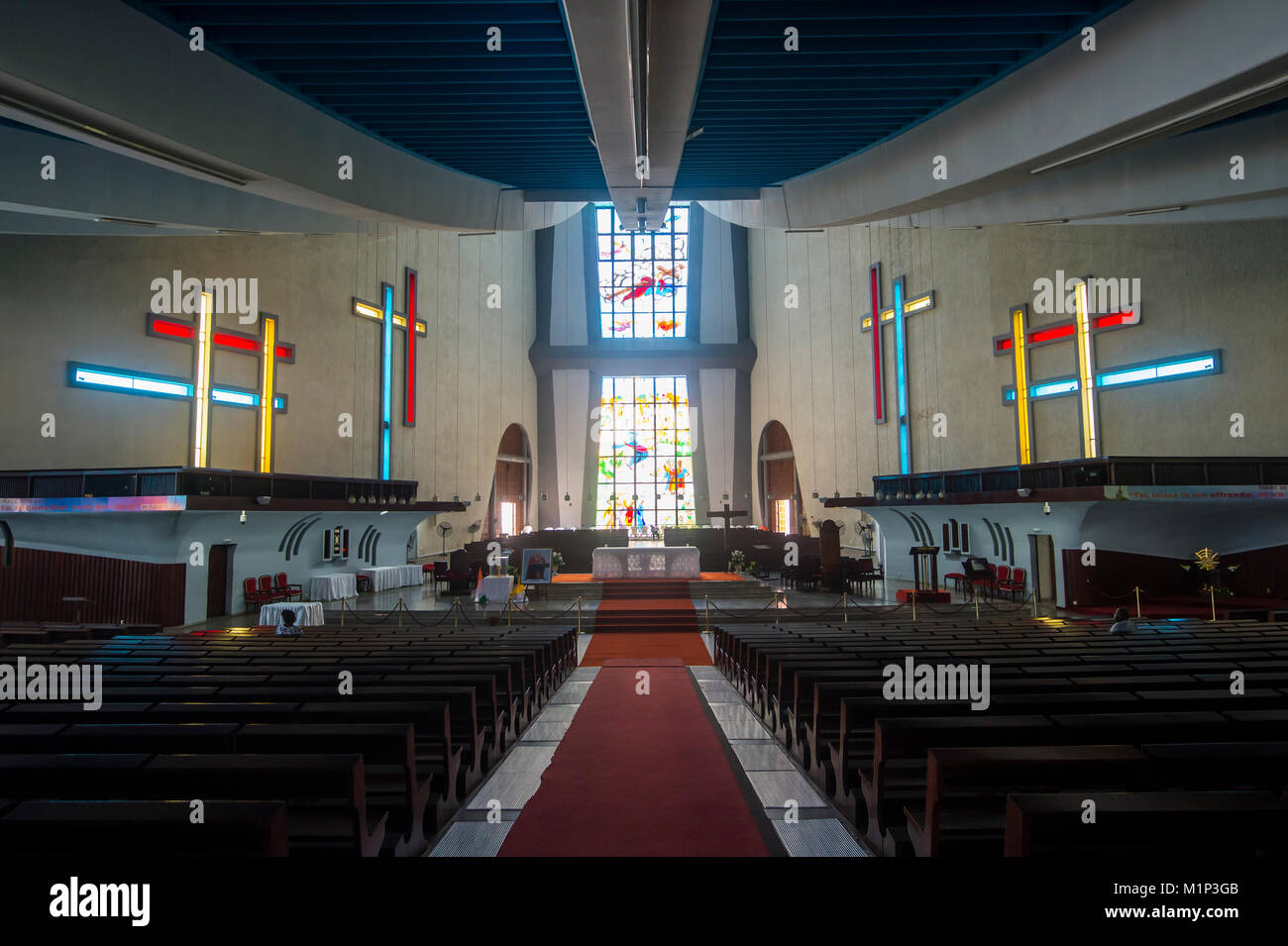 Intérieur de la Cathédrale St Paul, Abidjan, Côte d'Ivoire, Afrique de l'Ouest, l'Afrique Banque D'Images