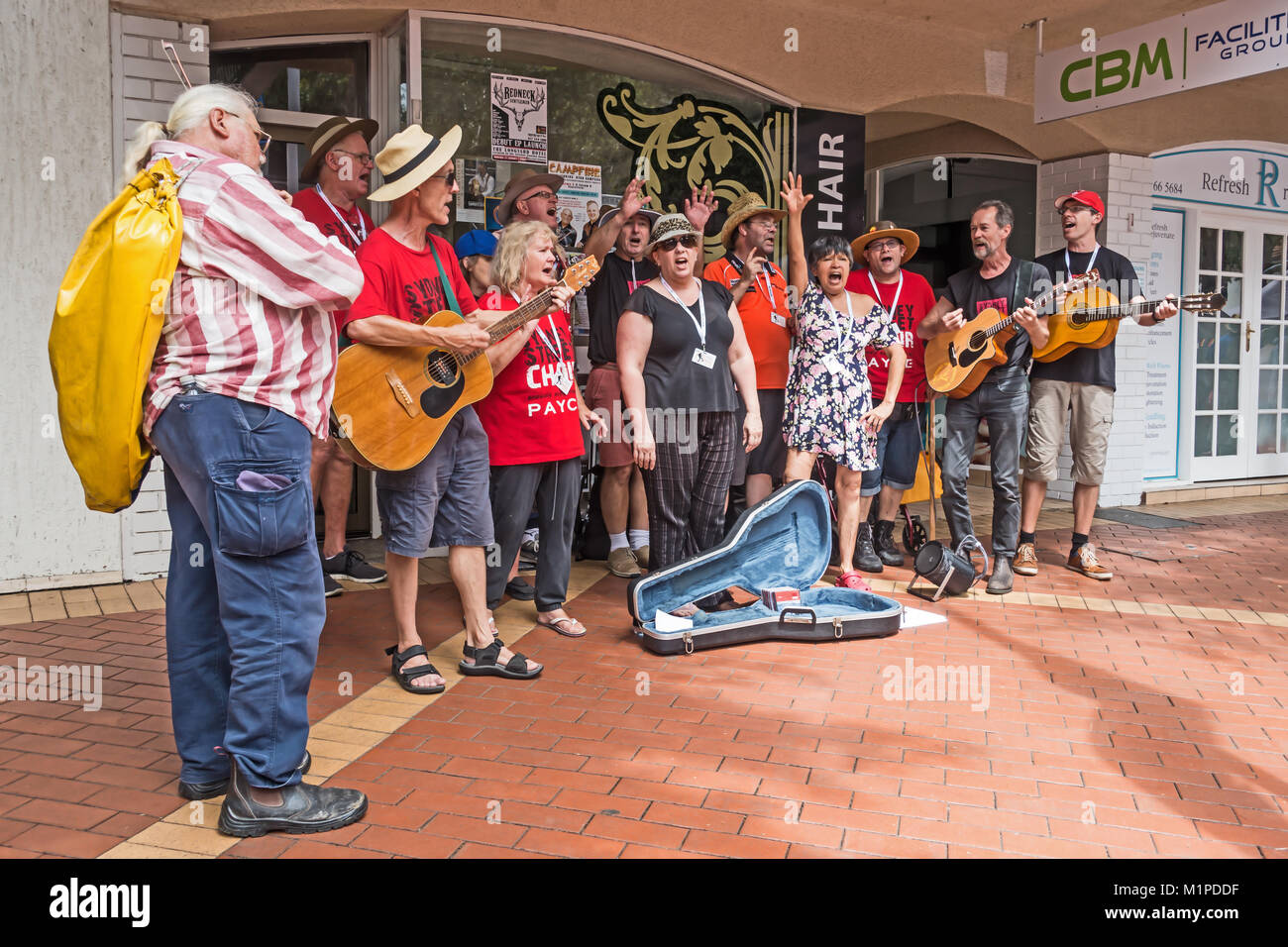 La rue Sydney Chœur chantant au 46th annual Festival de Musique Country de Tamworth,Australie. Banque D'Images