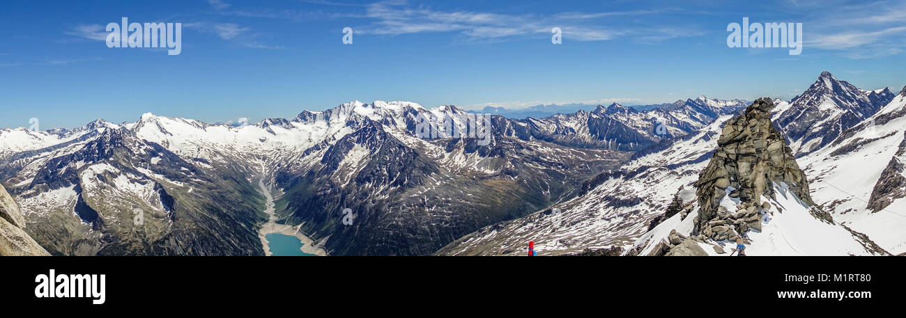 Glacier de Hintertux en haut de la Tuxertal, une vallée latérale du Zillerta, Tyrol, Autriche Banque D'Images