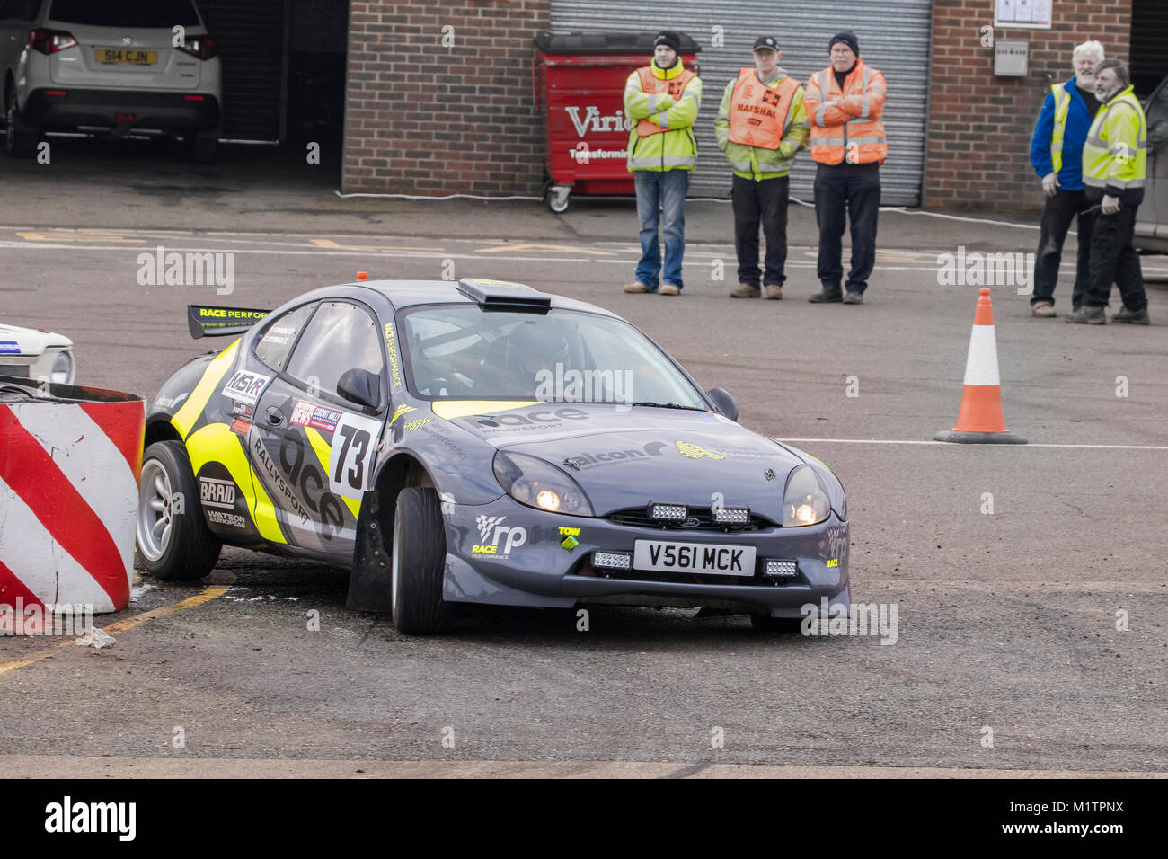 Ford Puma avec chauffeur Ryan Connolly et co-pilote Craig Scoffings au Motorsport News Rally Championship, Circuit de Snetterton, Norfolk, Royaume-Uni. Banque D'Images