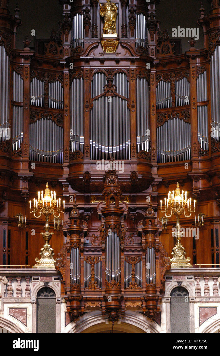 L'Allemagne. Berlin. Orgue Sauer de la paroisse de haut et cathédrale de l'Église. Construit par Wilhelm Sauer (1831-1916) en 1904. Banque D'Images
