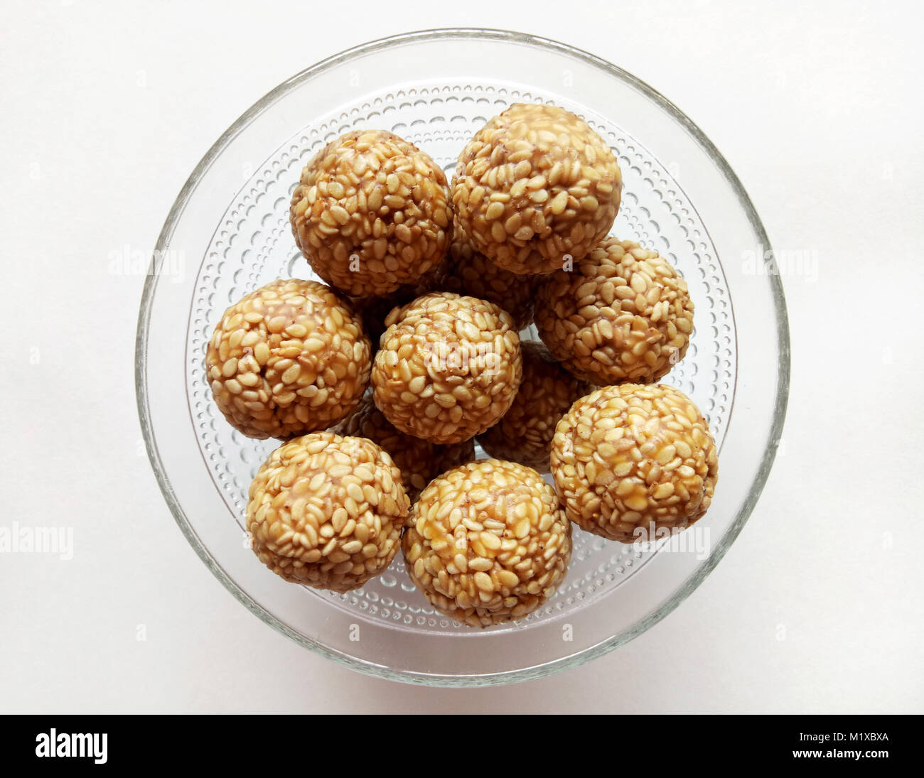 Boules douces sésame un festival traditionnel indien article alimentaire Banque D'Images