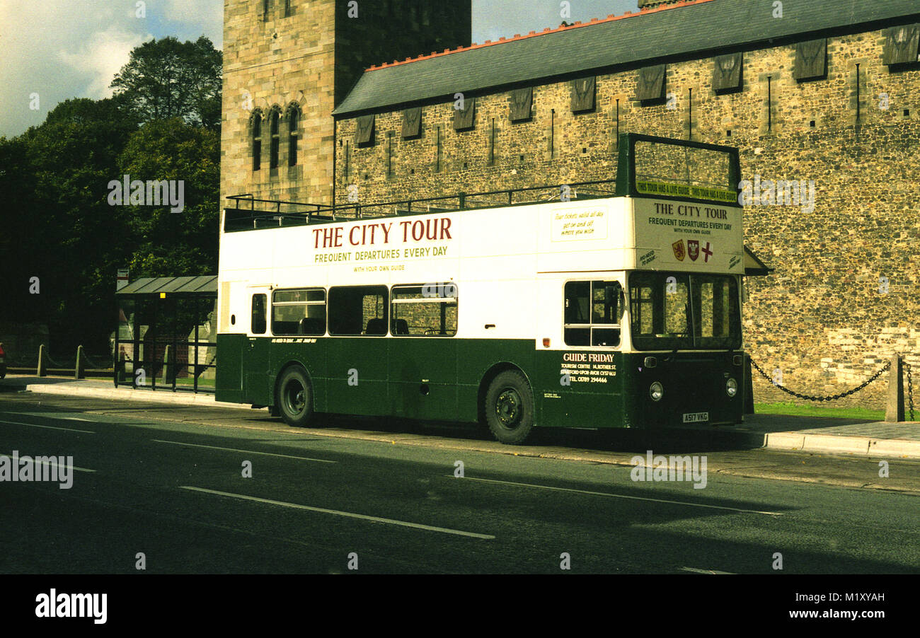 Début de l'open top bus Cardiff numéro de la photo 3656 Banque D'Images