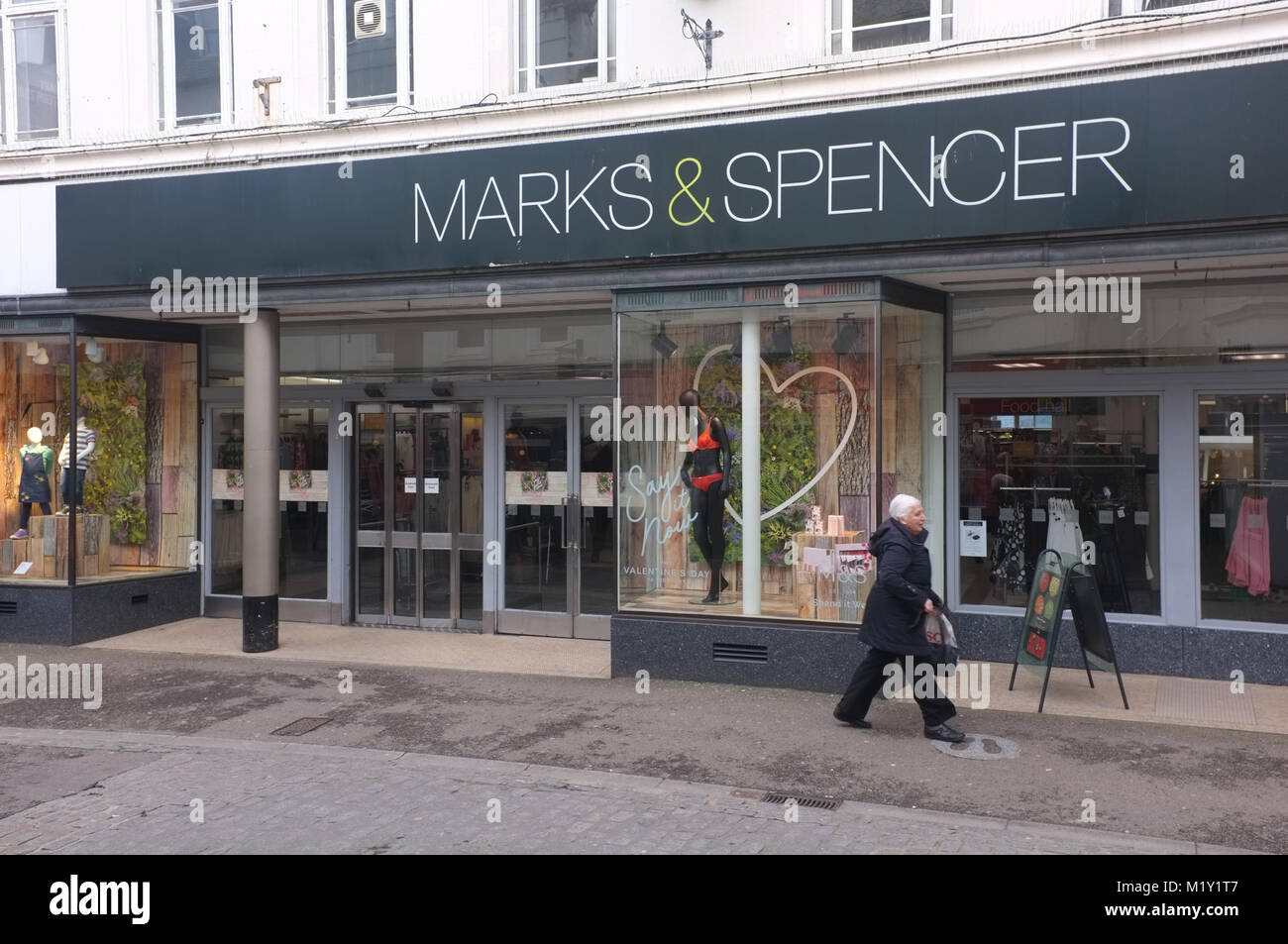 Marks & Spencer dans Falmouth la semaine il a été annoncé qu'il serait fermé. Banque D'Images