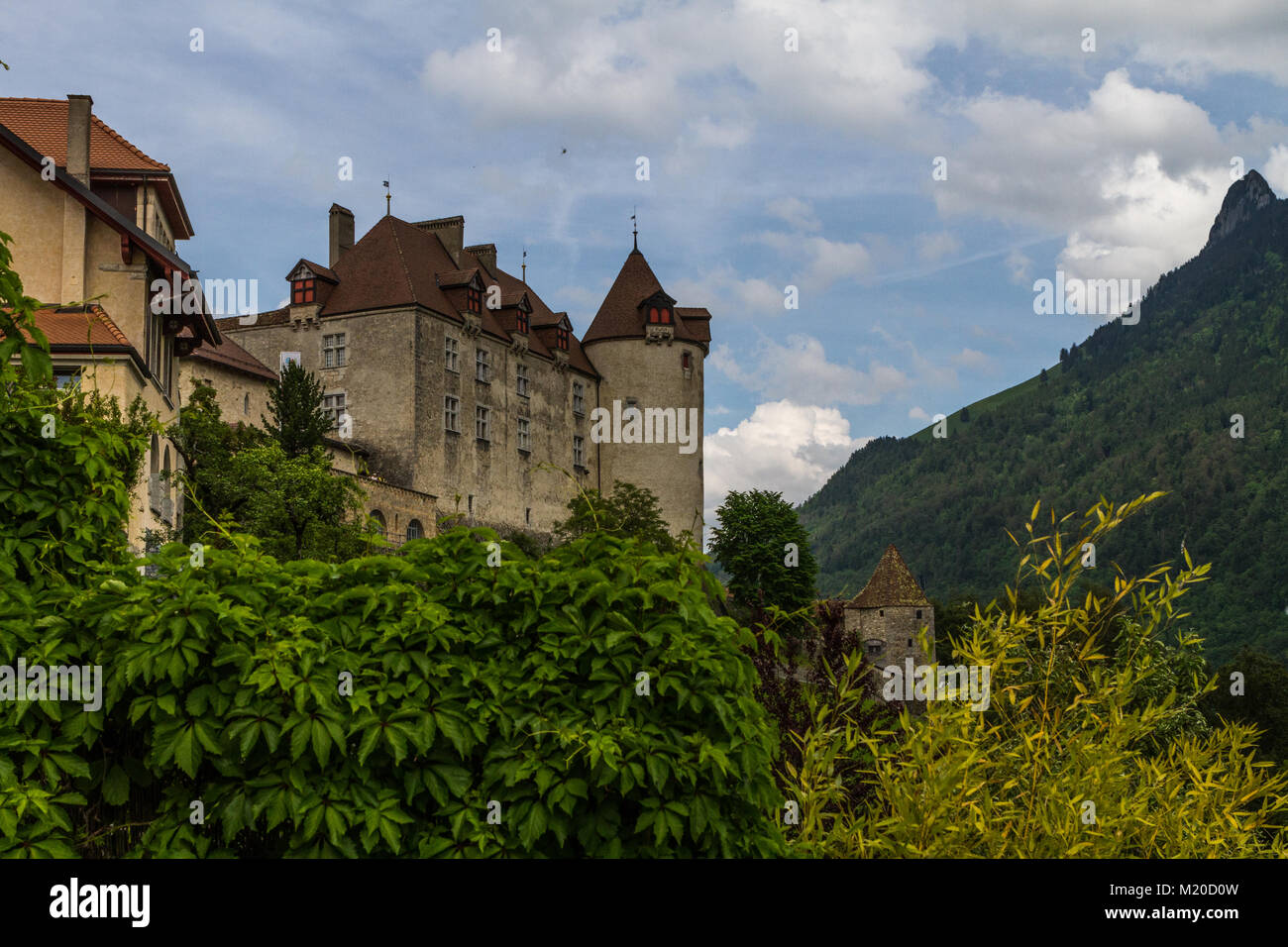 Le petit château médiéval idyllique Village Suisse Gruyeres, Suisse Banque D'Images