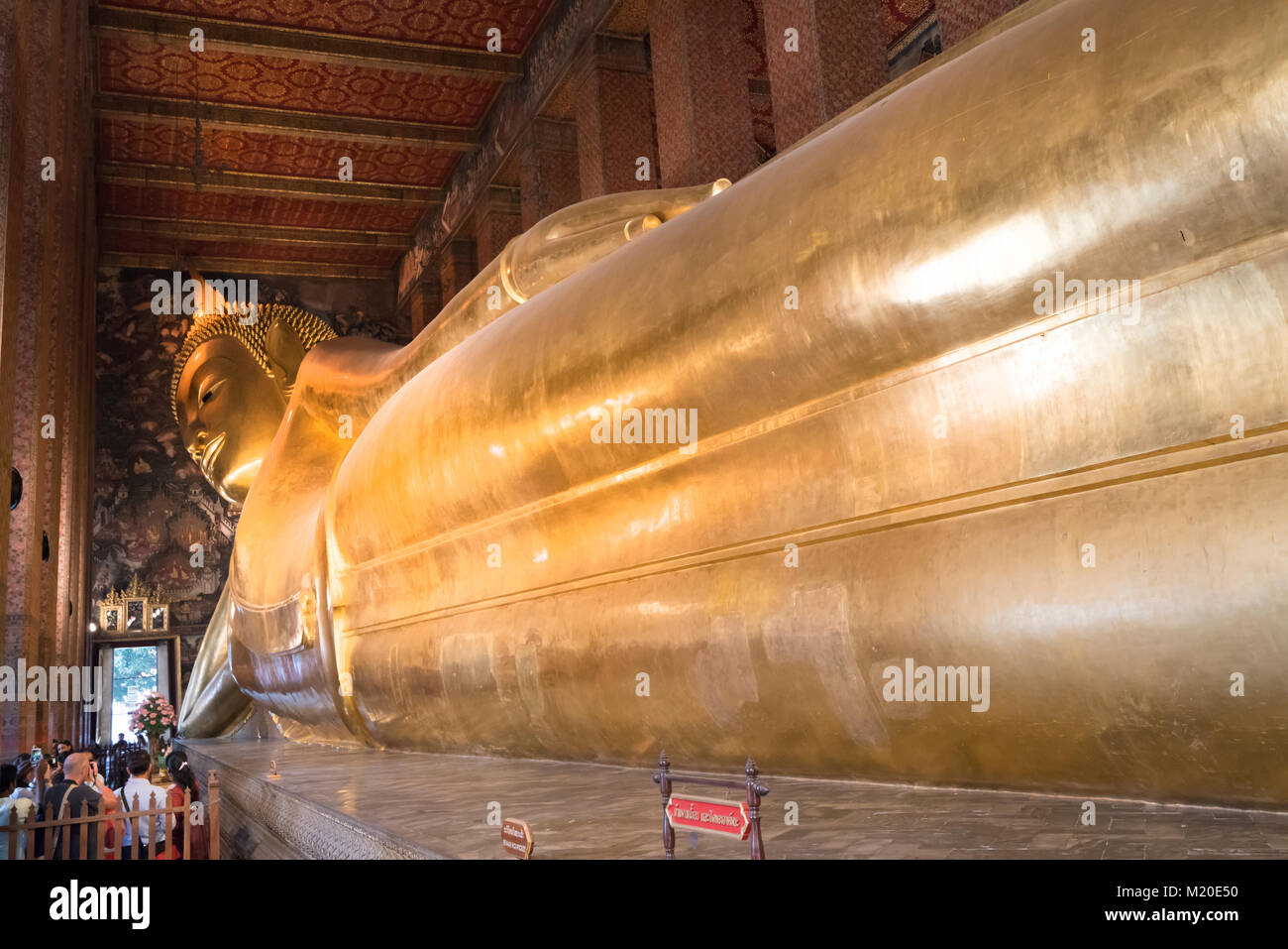 Le bouddha couché temple de Wat Pho à Bangkok, Thaïlande Banque D'Images