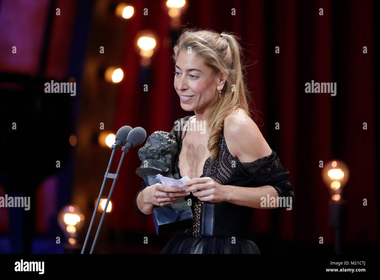 Au cours de la 32ème Lara Saioa Goya annuel Film Awards à Madrid, le samedi 03 février 2018. photo : Goya mejor vestuario Handia Banque D'Images