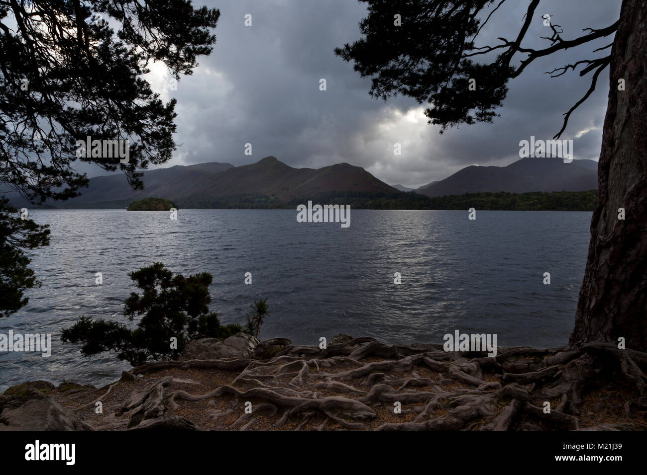 Derwent Water et Cat cloches de Frères Cragg Banque D'Images