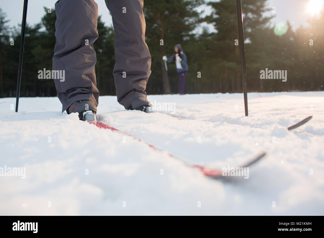 Les droits sur les skis Banque D'Images