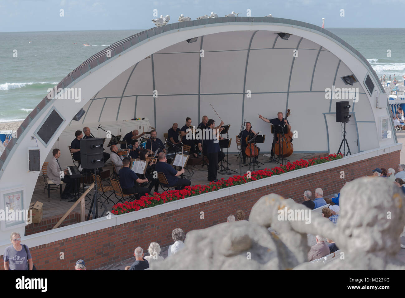 Salle de concert ouverte à la promenade du bord de mer, l'île de Sylt, en mer du Nord, Frise du Nord, Schleswig-Holstein, Allemagne, Europe Banque D'Images