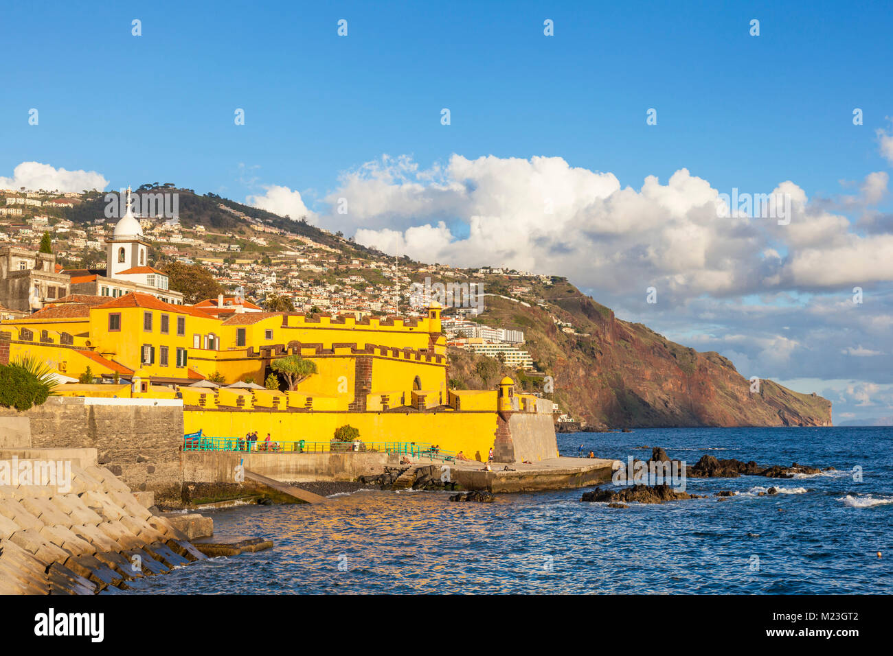 Madère Madère PORTUGAL Fortaleza de São Tiago St. James Fort Fort de São Tiago maintenant le Musée d'art contemporain de Funchal Madeira portugal ue Banque D'Images