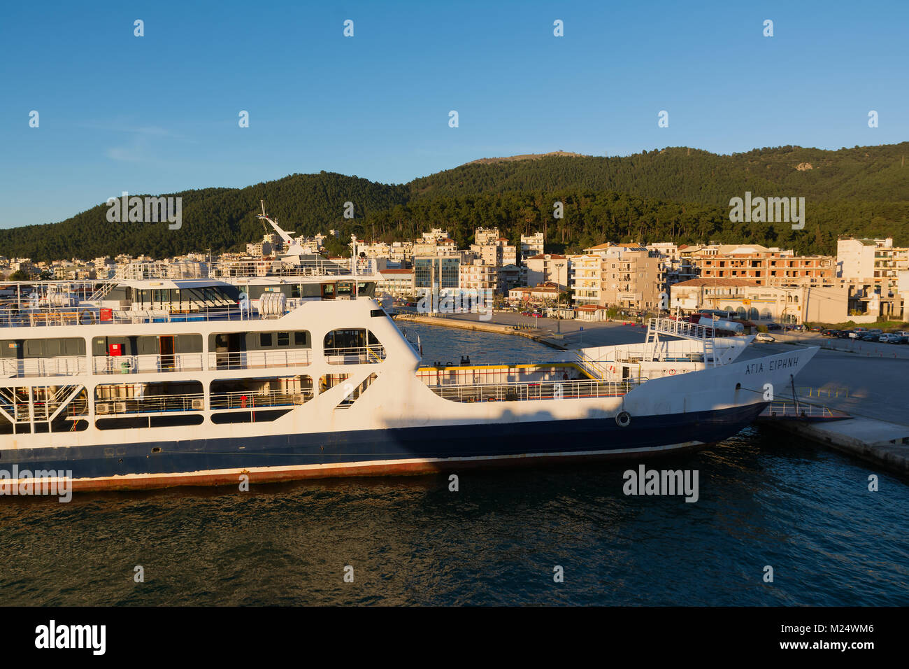 Port of igoumenitsa Banque de photographies et d’images à haute ...