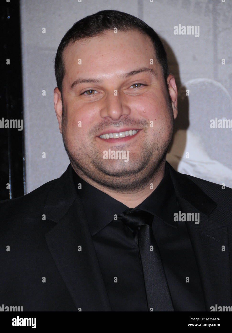 Burbank, CA, USA. 5e Février, 2018. 05 février 2018 - Burbank, Californie - Max Adler. ''Le 15:17 à Paris'' Los Angeles Premiere tenue à Warner Bros Studios, SJR Theatre. Crédit photo : Birdie Thompson/AdMedia Crédit : Birdie Thompson/AdMedia/ZUMA/Alamy Fil Live News Banque D'Images