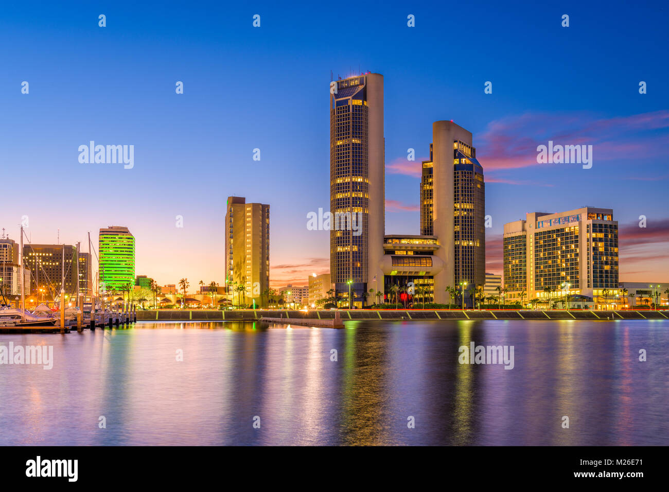 Corpus Christi, Texas, États-Unis skyline sur la baie. Banque D'Images