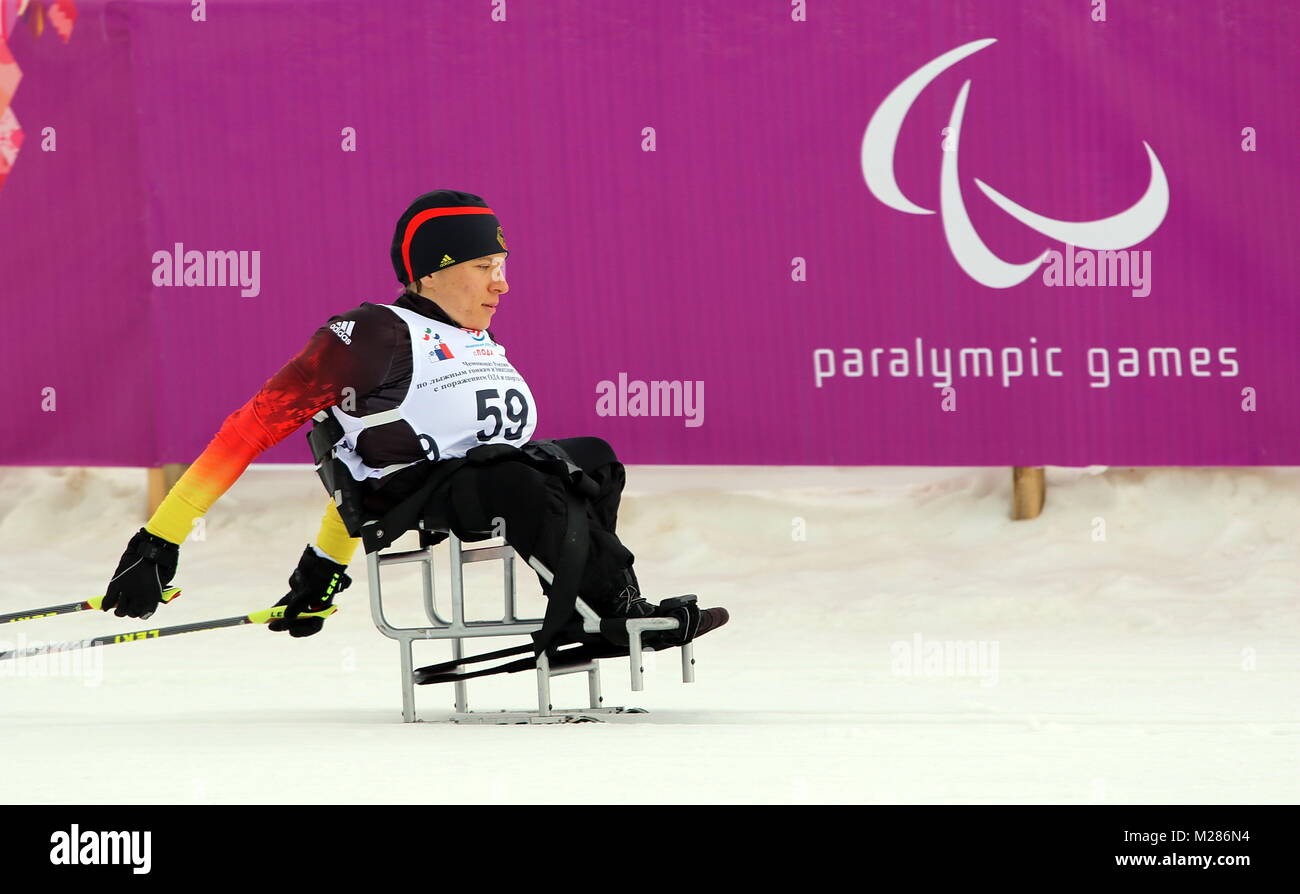 Anja WICKER MTV Stuttgart - Zweites der deutschen Formation Paralympischen Mannschaft dans Sotschi Sotschi 2014 Jeux paralympiques Jeux paralympiques d'hiver de Sotchi / 2014 Banque D'Images