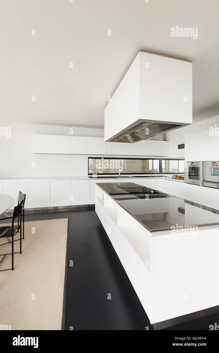 L'architecture, bel intérieur d'une villa moderne, cuisine domestique Banque D'Images