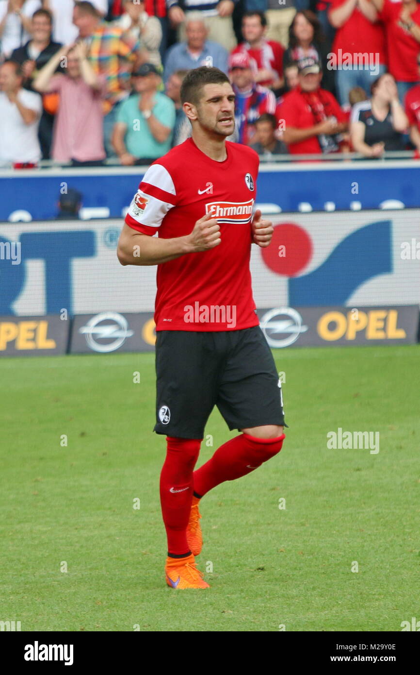 Sc Freiburg Vs Fc Bayern München s & Sc Freiburg Vs Fc Bayern Stefan Mitrovic Fribourg Fußball Bundesliga 14 15 33 Spieltag