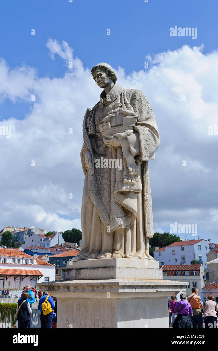 Statue de Saint Vincent de Saragosse, Lisbonne, Portugal Banque D'Images