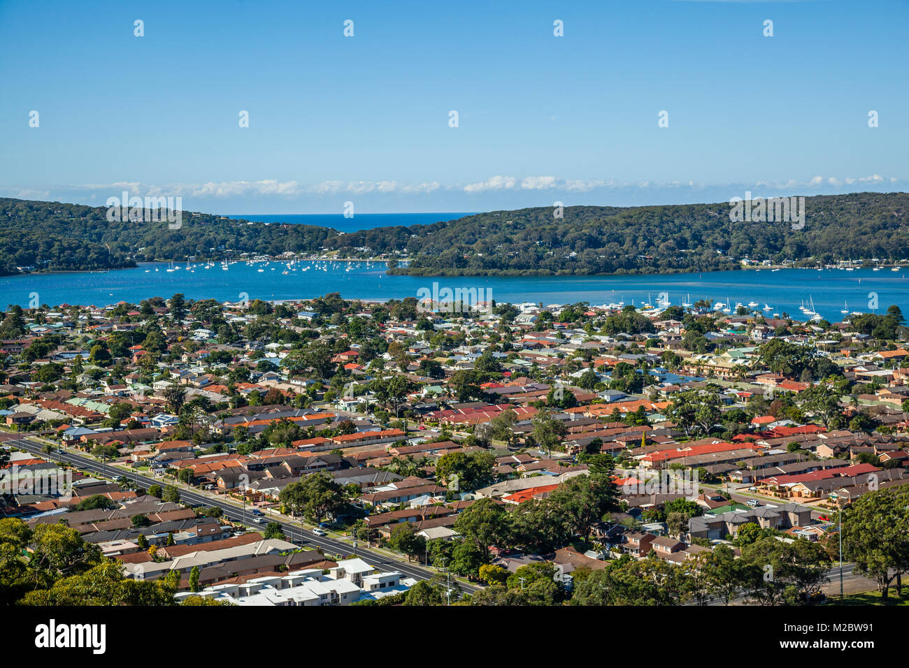 L'Australie, Nouvelle Galles du Sud, Côte Centrale, vue de Ettalong et Brisbane avec de l'eau Baie Hardys en arrière-plan Banque D'Images