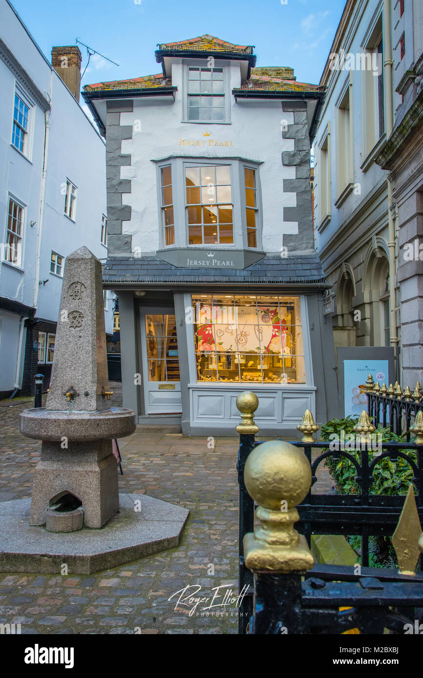 Le Crooked House. Windsor, Royaume-Uni. Banque D'Images