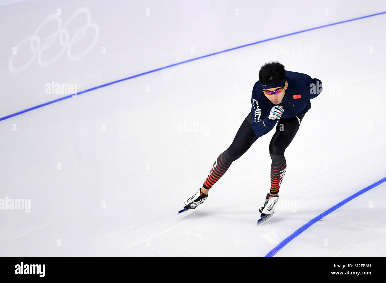 Pyeongchang, Corée du Sud. 7 Février, 2018. La patineuse de vitesse de la Chine Gao Tingyu de trains avant les Jeux Olympiques d'hiver de 2018 à PyeongChang ovale de Gangneung, Corée du Sud, 7 février 2018. Credit : Ju Huanzong/Xinhua/Alamy Live News Banque D'Images