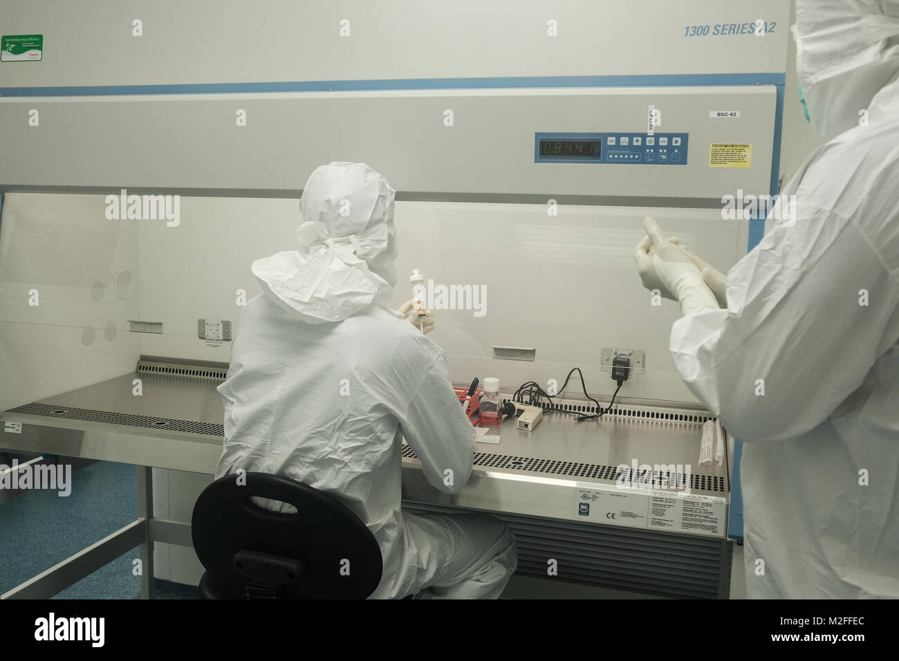 Tirat Carmel, Israël. 7 Février, 2018. Bonus de biotechnologie Israël Biogroup Ltd. goes public avec sa technologie unique de ce monde ce qui permet de vivre et de croissance de l'actif à l'extérieur des tissus de l'organisme. e ii de l'étude clinique avec 6 grappes de brevets en instance, le Bonus Biogroup processus a été utilisé pour traiter un certain crédit : Alon Nir/Alamy Live News Banque D'Images