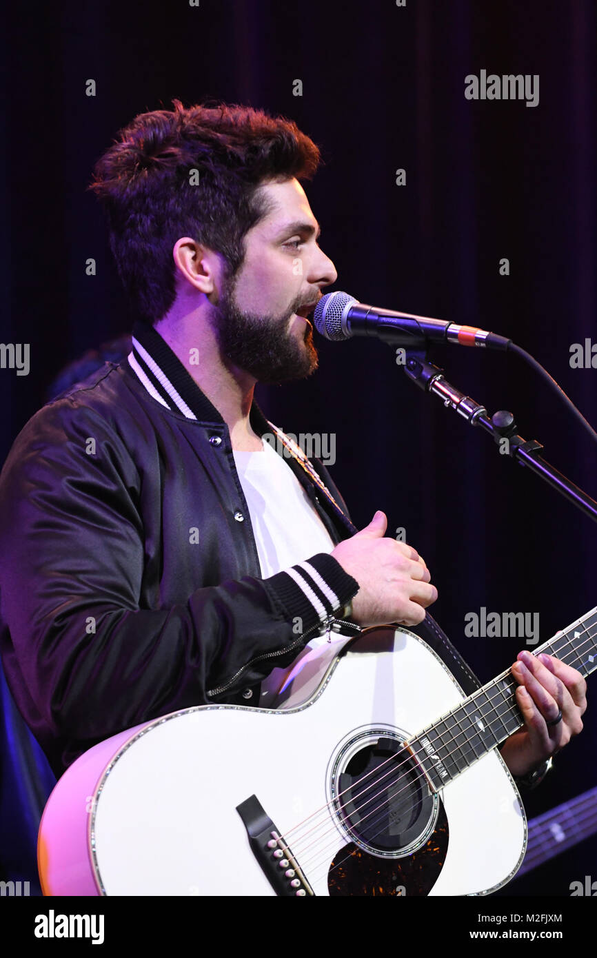 Nashville, Tennessee, USA. 7 Février, 2018. 07 février 2018 - Nashville, Tennessee - Thomas Rhett. CRS 2018 Jour 3 grosse Machine Label Group Performance tenue à l'hôtel Omni. Crédit photo : Dara-Michelle Farr/AdMedia Crédit : Dara-Michelle Farr/AdMedia/ZUMA/Alamy Fil Live News Banque D'Images