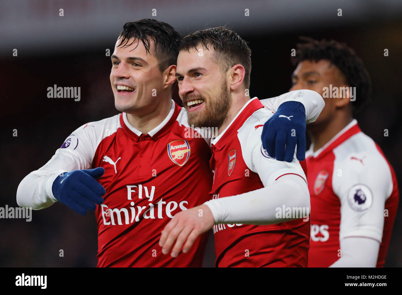 Aaron Ramsey (droite) et Granit Xhaka (gauche) de l'Arsenal - Everton v Arsenal, Premier League, Emirates Stadium, Londres, Angleterre - le 3 février 2018. Banque D'Images