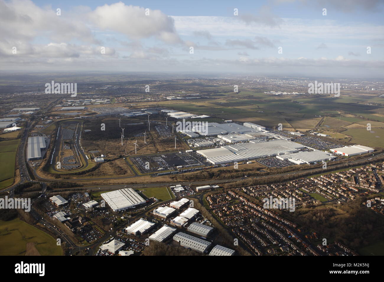 Une vue aérienne de Nissan Motor Manufacturing UK, une grande usine de fabrication de voiture près de Sunderland Banque D'Images